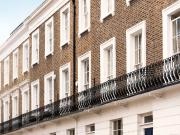 Apartment at Prince of Wales Terrace, London