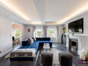 Apartment at Queen's Gate, Greater London