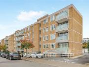 Apartment at Rayner's Road, Greater London