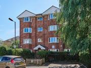 Apartment at Rossetti Road, London Borough of Southwark