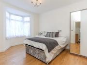 Apartment at Ruislip Road East, Greater London