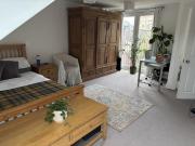 Apartment at Second Avenue, Greater London