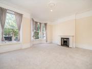 Apartment at Shepherds Bush Road, Greater London