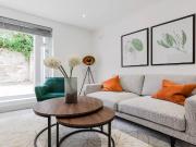 Apartment at Shrubbery Road, London