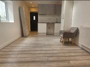 Apartment at Sinclair Grove, London Apartment at Sinclair Grove, London