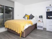 Apartment at South Ealing Road, Greater London