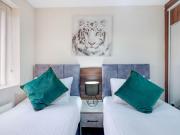 Apartment at Stoke Gardens, Slough