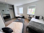Apartment at Westwood Drive, Chesterfield