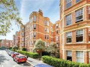 Apartment at Sutton Court, Greater London