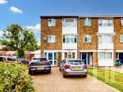 Apartment at Sylvan Road, Crawley