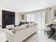 Apartment at Templeside Gardens, High Wycombe