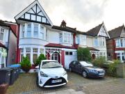 Apartment at The Mall, Greater London