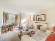 Apartment at Thurleigh Court, Greater London
