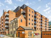 Apartment at Trade Street, Cardiff