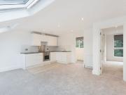 Apartment at Turnpike Lane, London