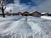 apartment at UPPER 12 REVELSTOKE COURT, Barrie, Ontario,...