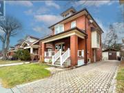 apartment at UPPER 133 EASTBOURNE AVENUE, Hamilton,...