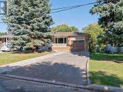 apartment at UPPER 32 GATESVIEW AVENUE, Toronto,...