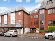 Apartment at Vaughan Road, St Albans