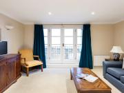 Apartment at Vaughan Way, Greater London