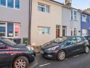 Apartment at Washington Street, Brighton