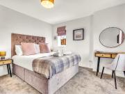 Apartment at Wheatley Close, Milton Keynes