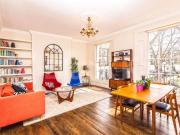 Apartment at White Lion Street, London