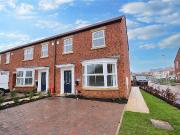 Apartment at Wild Geese Drive, Wakefield