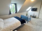 Apartment at Wilton Avenue, Southampton