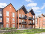 Apartment at Winchester Avenue, Winchester