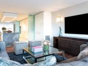 Apartment at Young Street, London