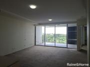 Apartment Available at Roma St Parklands