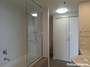Apartment Available at Roma St Parklands
