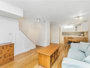apartment Brackenbury Road, London, W6