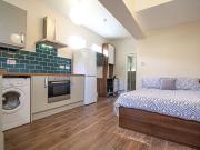 apartment Clarendon House, 20 Clarendon Road, Leeds, LS2...