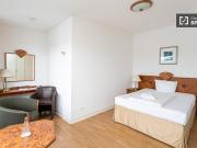 Apartment Comfort zu vermieten in Charlottenburg, Berlin