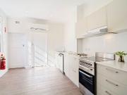 Apartment Convenient to All Urban Amenities
