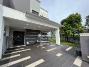 Apartment D'Larkin @ Larkin/ JB Town/ 15 Min To Ciq/...