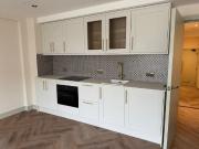 Apartment for professionals Mid Week only