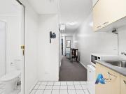 Apartment for rent 321/585 La Trobe St, Melbourne VIC 3000