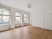 apartment for rent at apartment Trinity Church Square,... apartment for rent at apartment Trinity Church Square,...