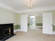 apartment for rent at Fulham Palace Road, London