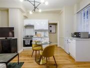 apartment for rent at Strathmore Court, Park Road,...