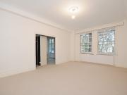 apartment for rent at STRATHMORE COURT, PARK ROAD,...