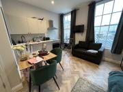 Apartment For Rent Bath Somerset 1590 ES93208826
