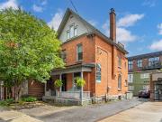 apartment for rent in 484 Gladstone