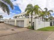 apartment for rent in 6/18 30 Sir Leslie Thiess Drive,...