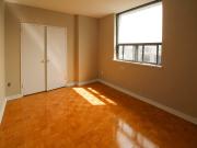 apartment for rent in 90 Tyndall Avenue,Toronto, M6K 2E6