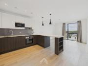 Apartment for rent in Acer Point, Watford WD18 united...