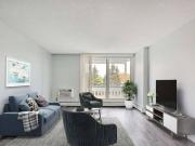 Apartment for rent in Albert Park